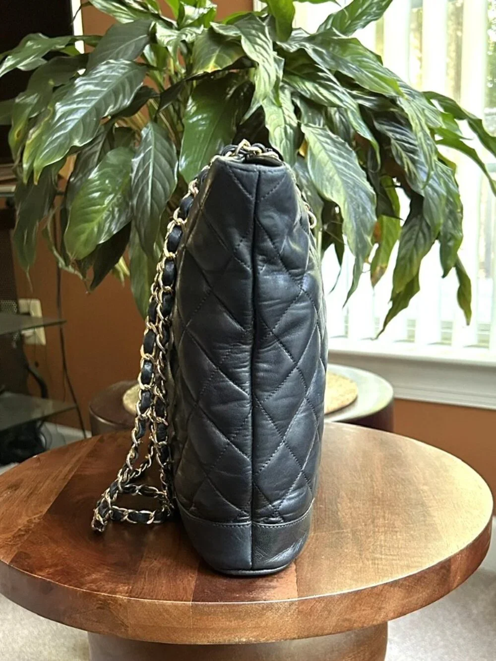CHANEL Quilted Lambskin Shoulder Bag, Black - Picture 6 of 16